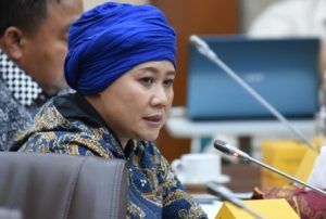 Luluk Nur Hamidah jual rokok eceran dilarang
