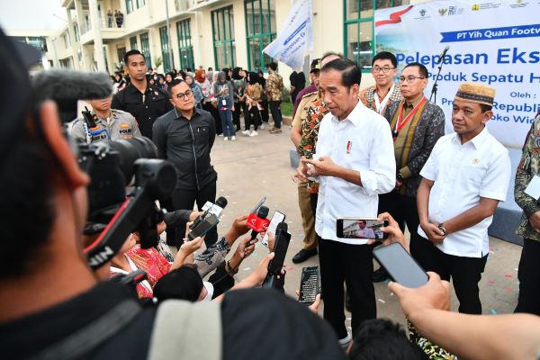Jokowi Anggaran Upacara di IKN Bengkak Itu Wajar