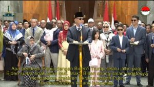 Panji Gumilang Jalan Kaki