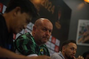 Tatap Duel Kontra Malut United, Persib Ogah Buru-Buru