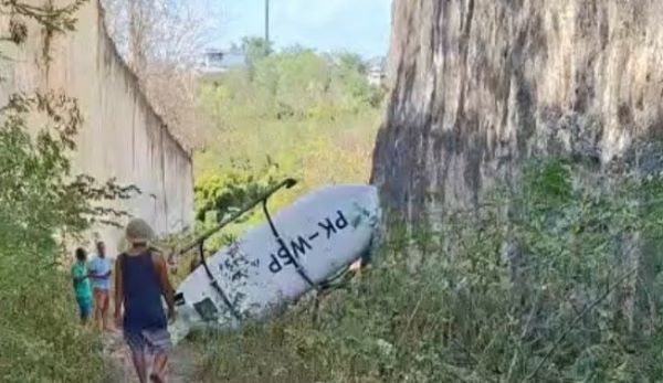 Polisi Selidiki Helikopter Jatuh di Badung Bali