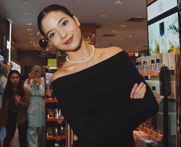 Putri Marino Kece