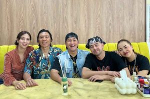 Reny Setiawati Kpop