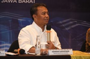 Sekda Jabar Herman Suryaman Investasi