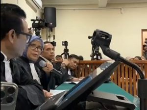 Sidang PK Saka Tatal Tim Kuasa Hukum