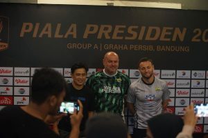 Skuat Persib Bandung Masih Belum Lengkap