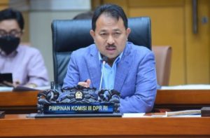 Wakil Ketua Komisi III DPR RI Pangeran Khairul Saleh, vonis bebas Ronald Tanuur