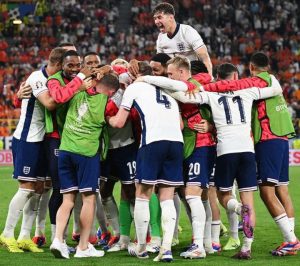 Kalahkan Belanda 2-1 Inggris Tantang Spanyol