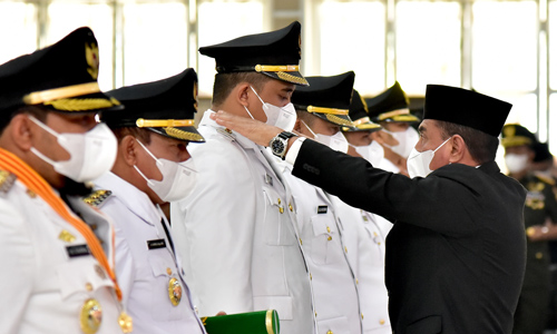 mahasiswa gugat usia calon kepala daerah