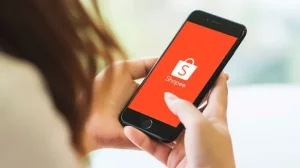 menghapus riwayat pembelian Shopee