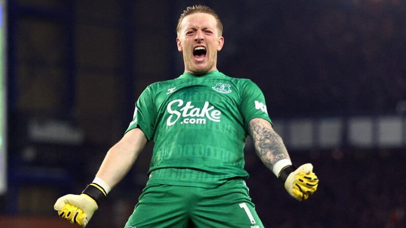 Botol Minum Jordan Pickford
