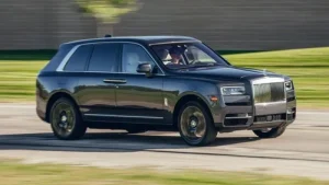 Lelang mobil Rolls Royce Kemensos RI