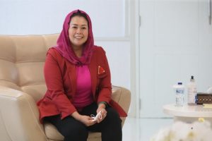 yenny wahid