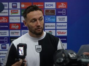 Komdis PSSI Beri Teguran Keras Kepada Persib, Marc Klok Bereaksi