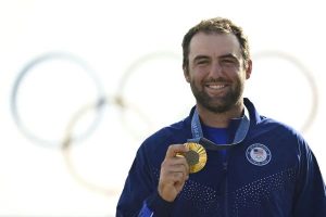 Medali Emas Pertama Cabang Golf jadi Milik Scottie Scheffler
