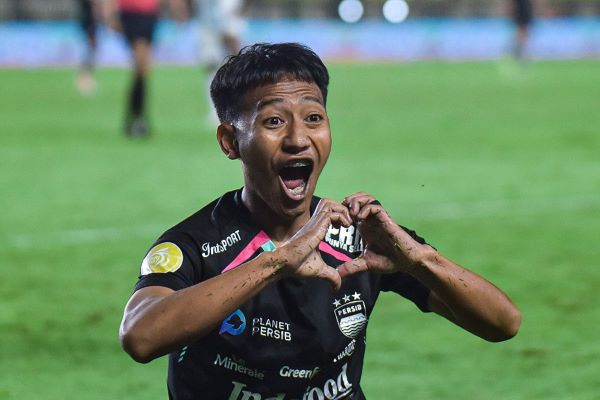 Langsung Cetak Gol Usai Disanksi Komdis PSSI Beckham