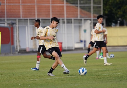 Tim U17 Indonesia Mathew Baker