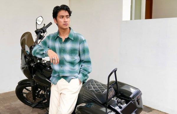 Umi Pipik Calon Istri Abidzar