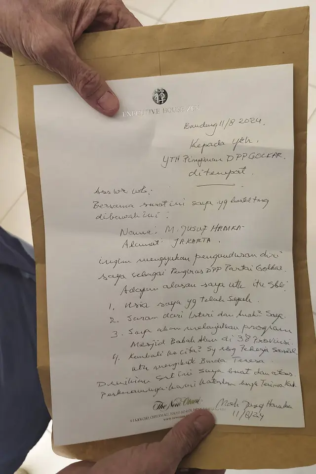 jusuf hamka serahkan surat pengunduran diri