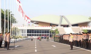 Demo Darurat Indonesia di DPR