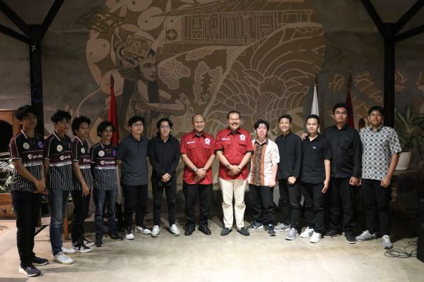 Optimisme tinggi terus dijaga tim E-Sport Kontingen Jawa Barat jelang tampil di ajang PON XXI/2024