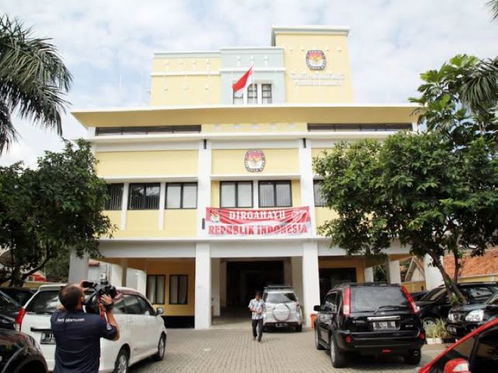 Pengalihan Lalu Lintas di KPU DKI jakarta