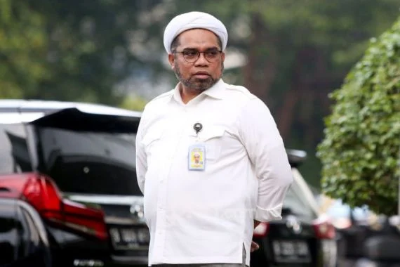 ngabalin jokowi golkar
