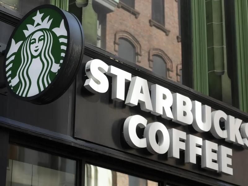 saham starbuck