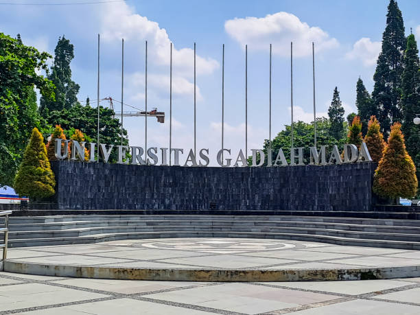 Kuliah Gratis