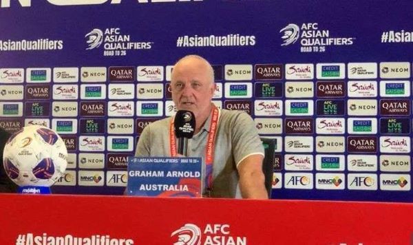 Graham Arnold Mundur dari Pelatih Australia