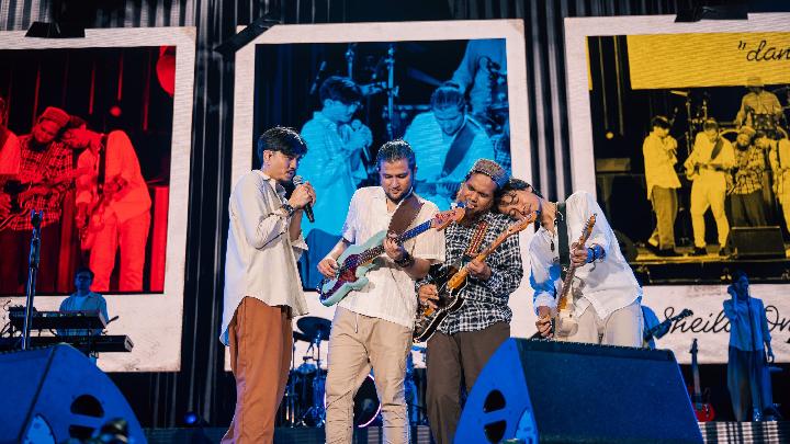 konser sheila on 7 di bandung-2