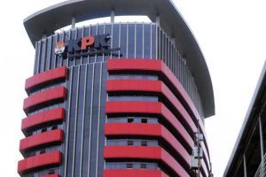 KPK Cegah Yasonna dan Hasto ke Luar Negeri