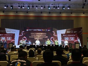 Farhan Akui Sempat Gugup saat Awal Debat