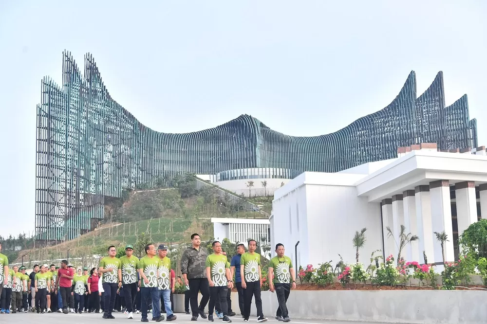 JOKOWI RESMKAN IKN