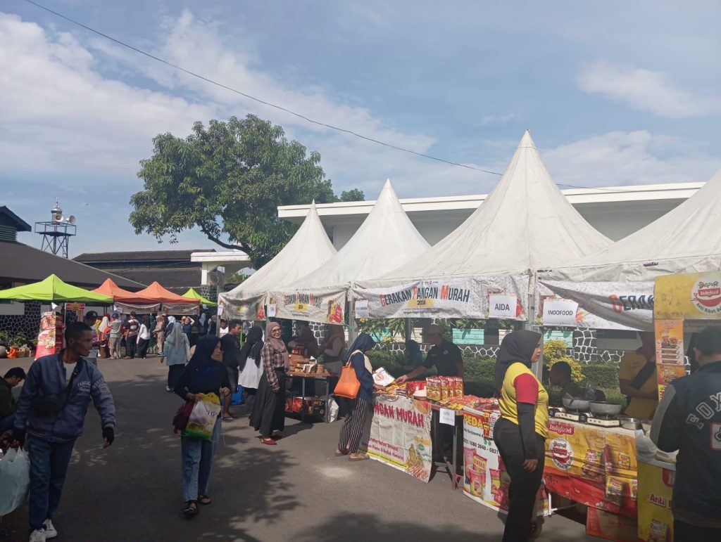 Pj Wali Kota Bandung Sebut Upaya Intervensi Harga Pasar
