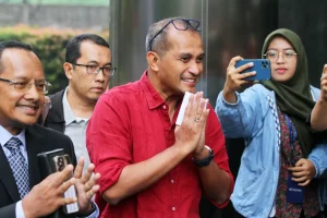 eddy hiarriej kpk