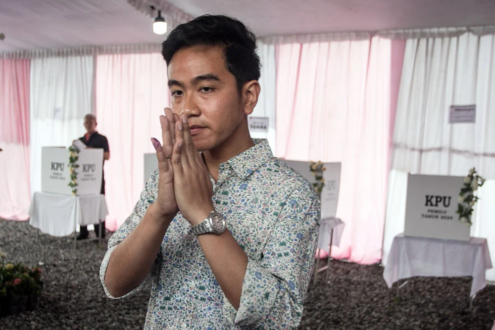 gibran terancam gagal dilantik