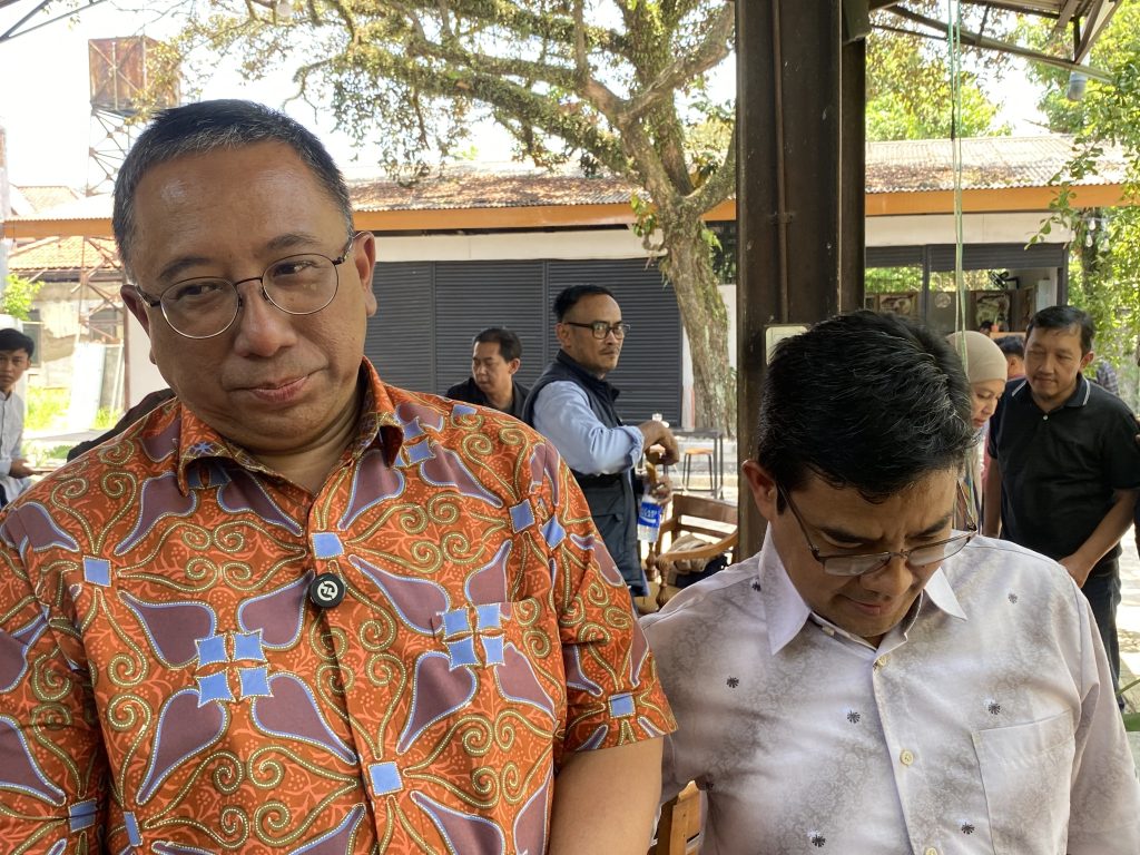 Haru Suandharu Tata Kelola Sampah