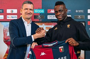 Mario Balotelli Gabung Genoa
