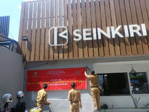 Kafe Menunggak Pajak