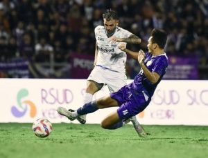 persib vs persik kunci kemenangan