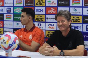 Emosi Stefano Lilipaly Pecah Saat Ditarik Keluar