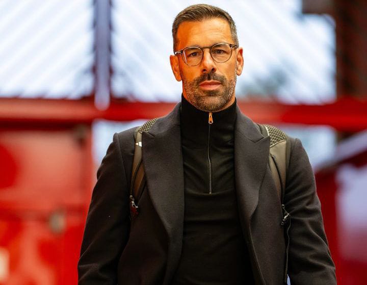 Debut Bersama Leicester City Ruud van Nistelrooy Mempersembahkan Kemenangan