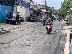 Jalan di Cingised Kota Bandung