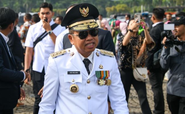 Gubernur Dedi Klarifikasi Terkait Video Viral Kades Wiwin