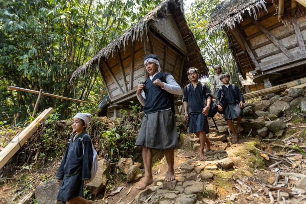 Menko PMK Turun Tangan Telusuri Kasus Warga Baduy Ditolak Faskes