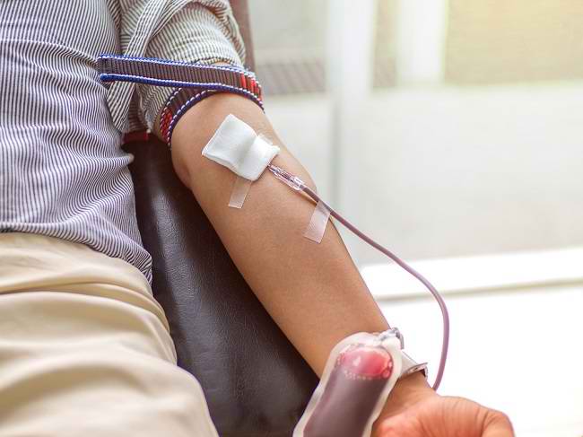 DONOR darah saat puasa