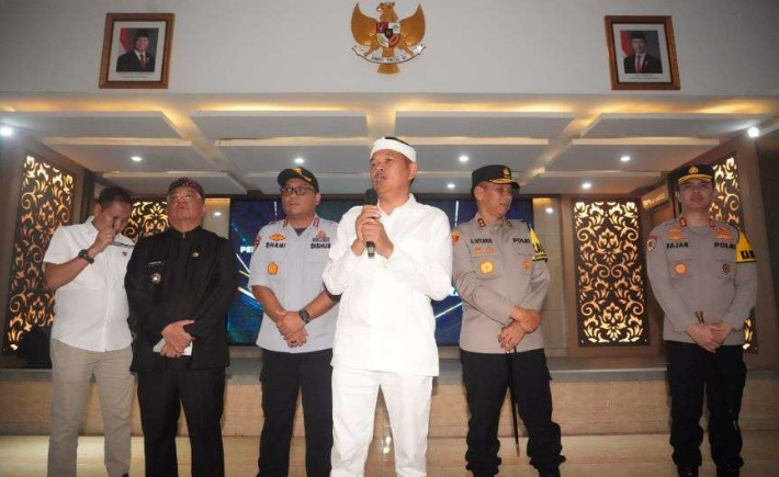Dedi tolak parsel lebaran