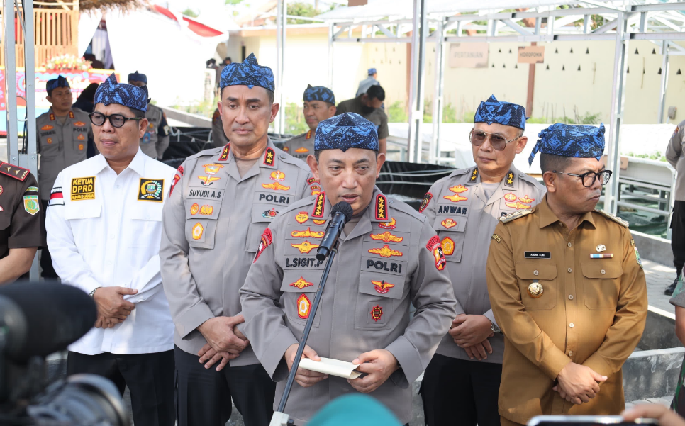 Penembakan polisi di Lampung