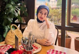Reza Gladys Doktif